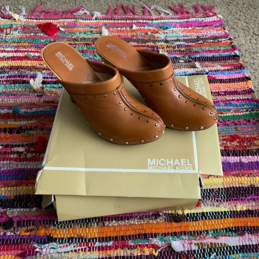 Micheal Kors leather clog 9.5